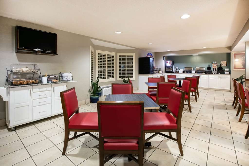 Baymont Inn & Suites Braselton - thumb 13