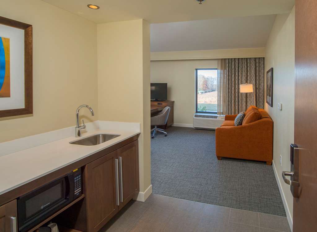 Hampton Inn & Suites Braselton - thumb 16