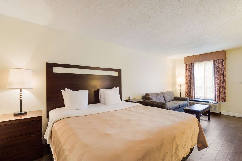 Quality Inn & Suites - thumb 5