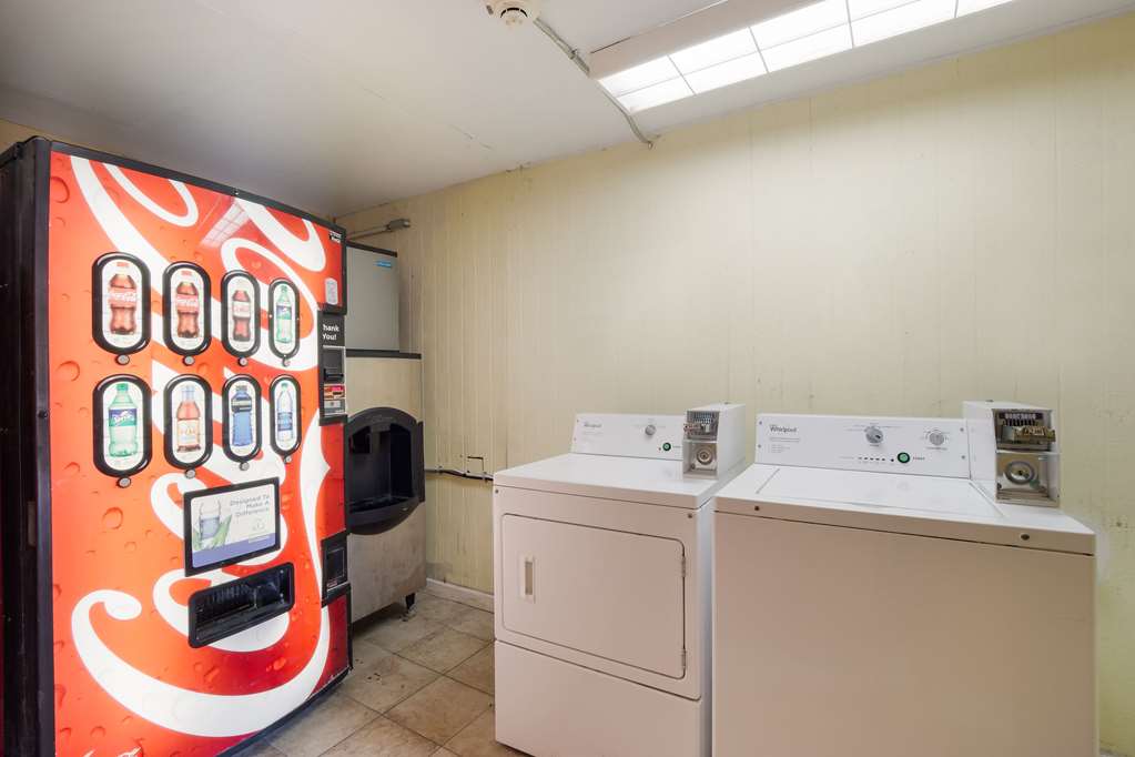 Quality Inn & Suites - thumb 17