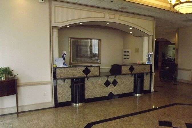 Ramada Gainesville - thumb 2