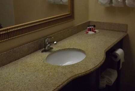 Ramada Gainesville - thumb 3