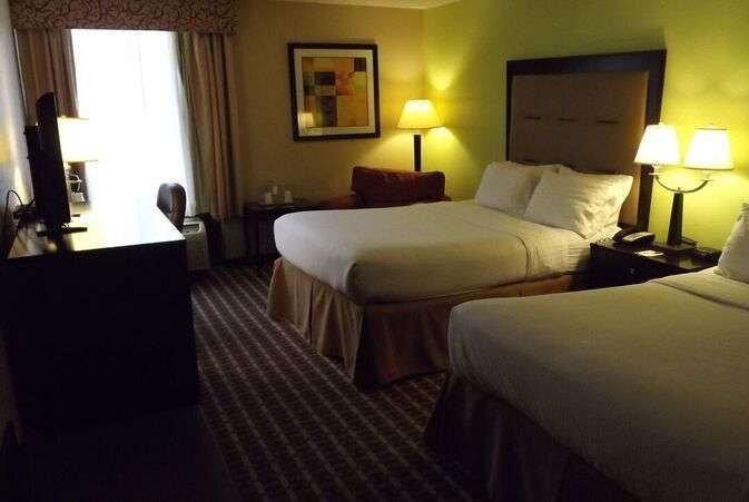 Ramada Gainesville - thumb 5