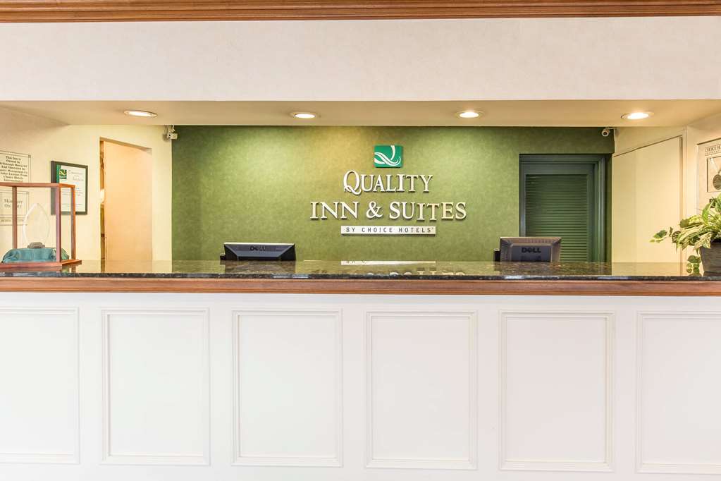 Quality Inn & Suites Conf Ctr - thumb 2
