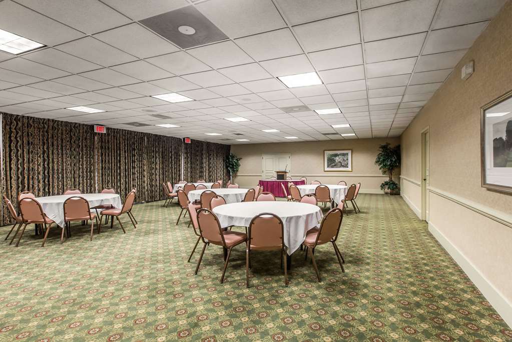 Quality Inn & Suites Conf Ctr - thumb 8