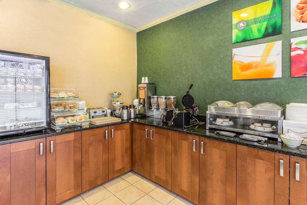 Quality Inn & Suites Conf Ctr - thumb 13