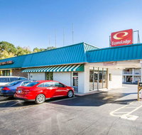 Econo Lodge - Accommodation Rooms