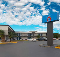 Motel 6 McDonough GA - Accommodation Rooms