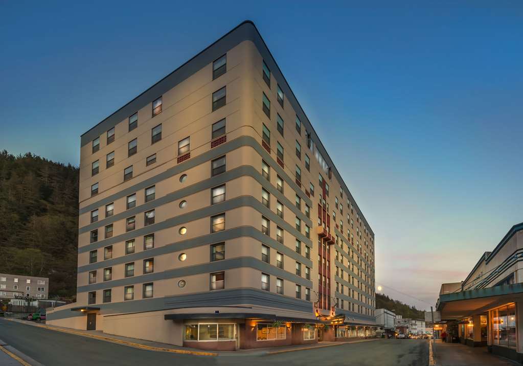 Baranof Downtown BW Signature Collection - thumb 0