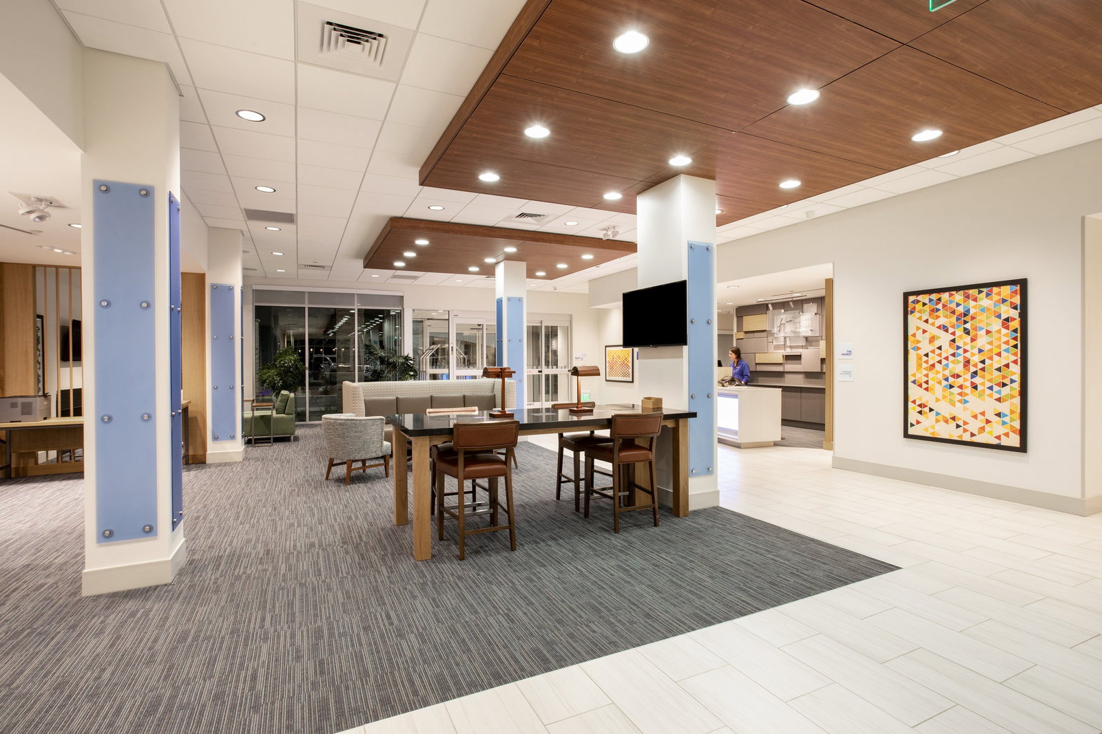 Holiday Inn Express & Suites Ely - thumb 4