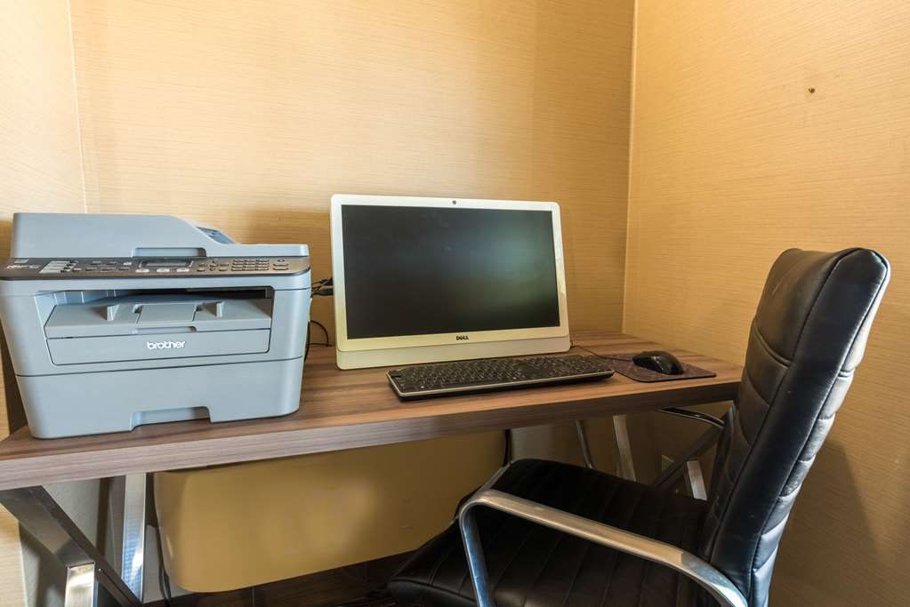 Comfort Inn & Suites - thumb 17