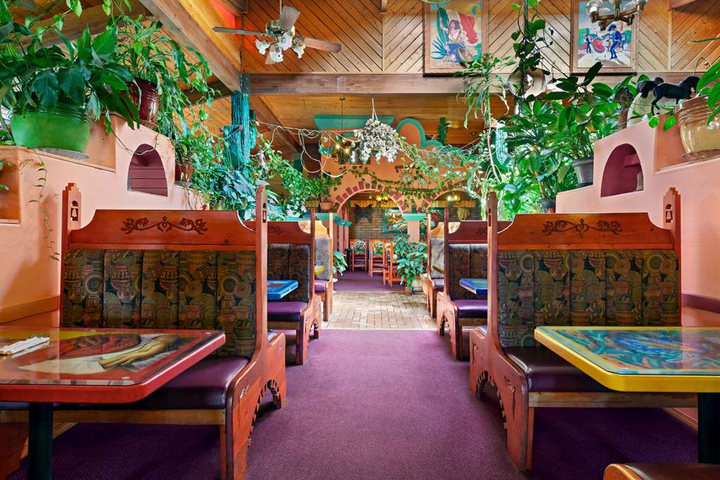 Days Inn Cortez - thumb 12