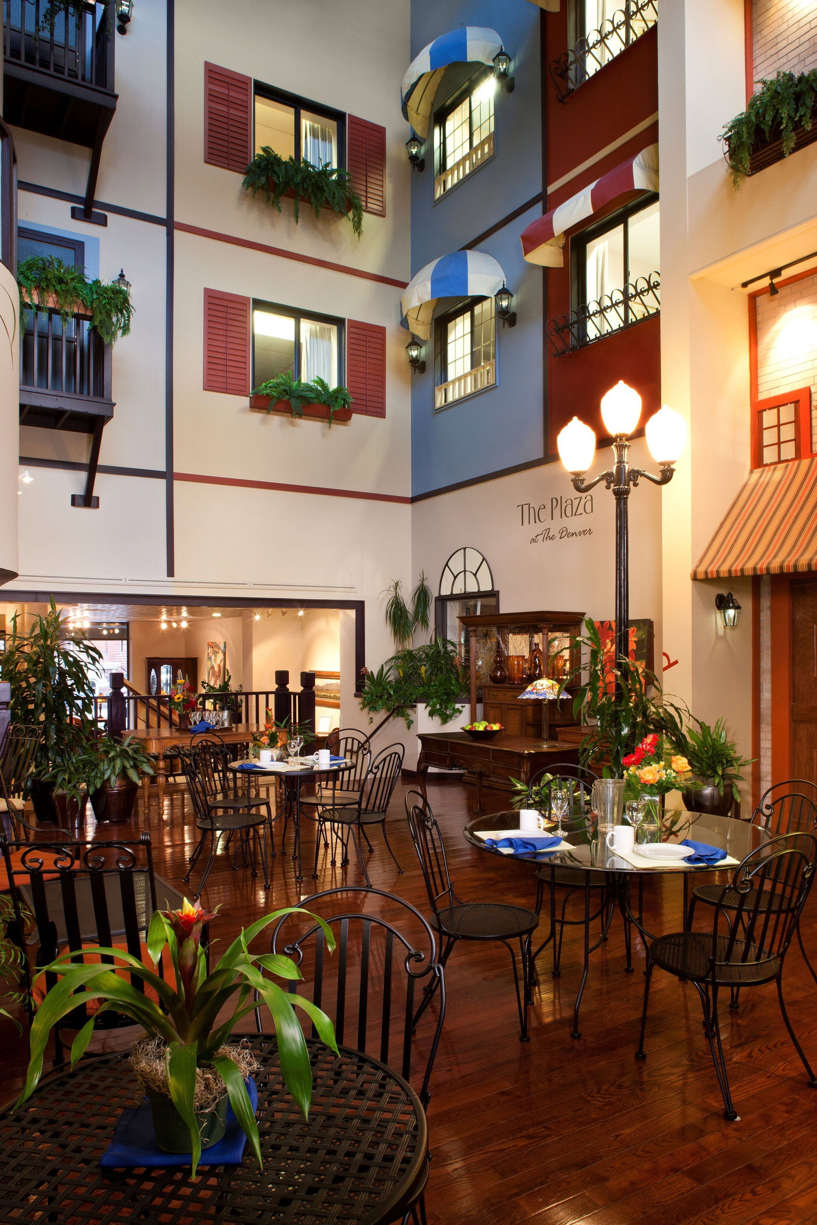 Hotel Denver - thumb 2