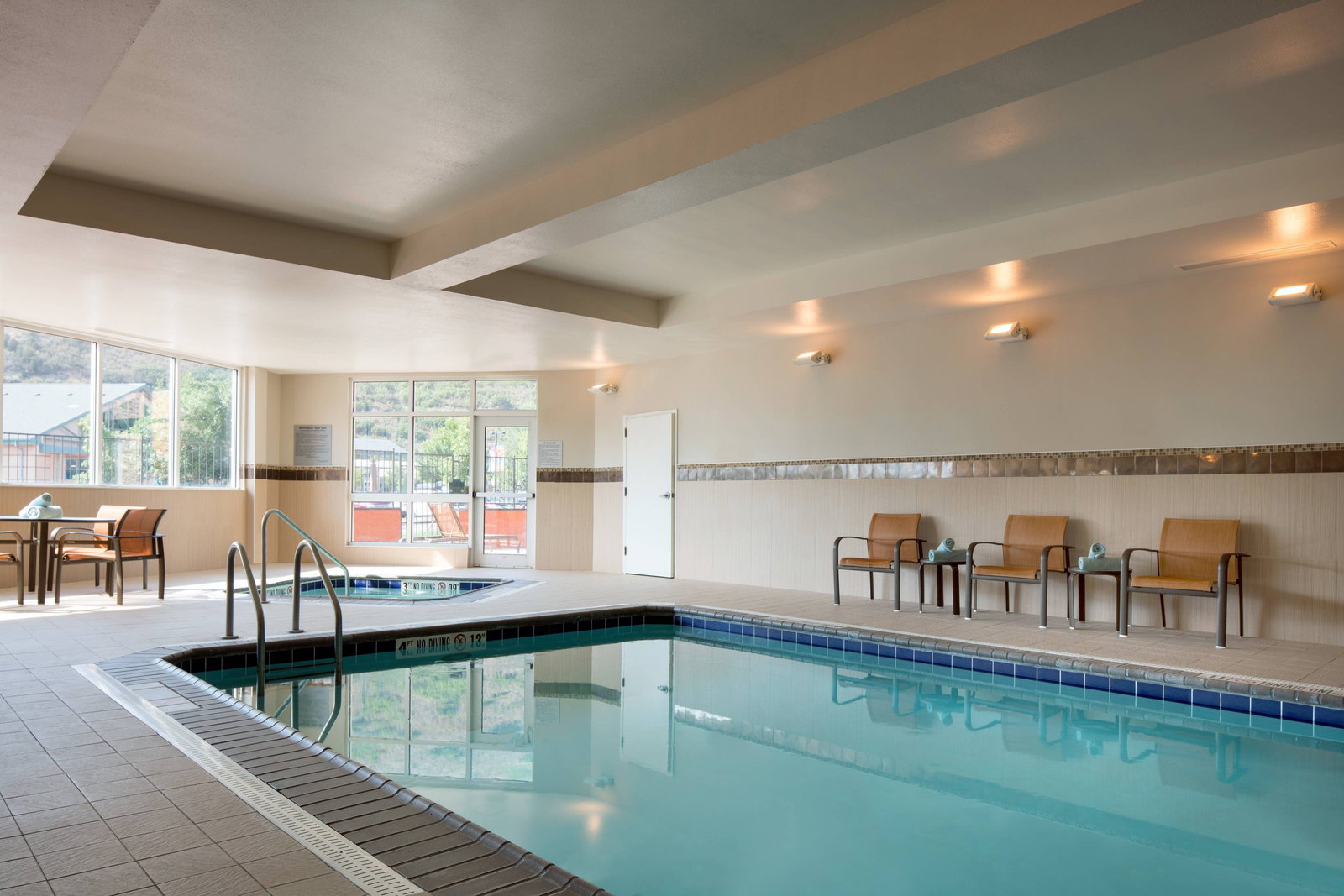 Courtyard By Marriott Glenwood Springs - thumb 14