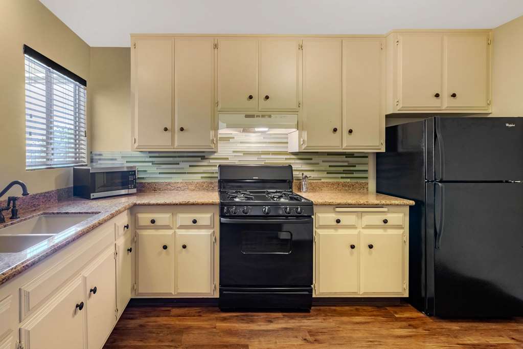 Carlton Oaks Lodge, Ascend Hotel Col - thumb 16