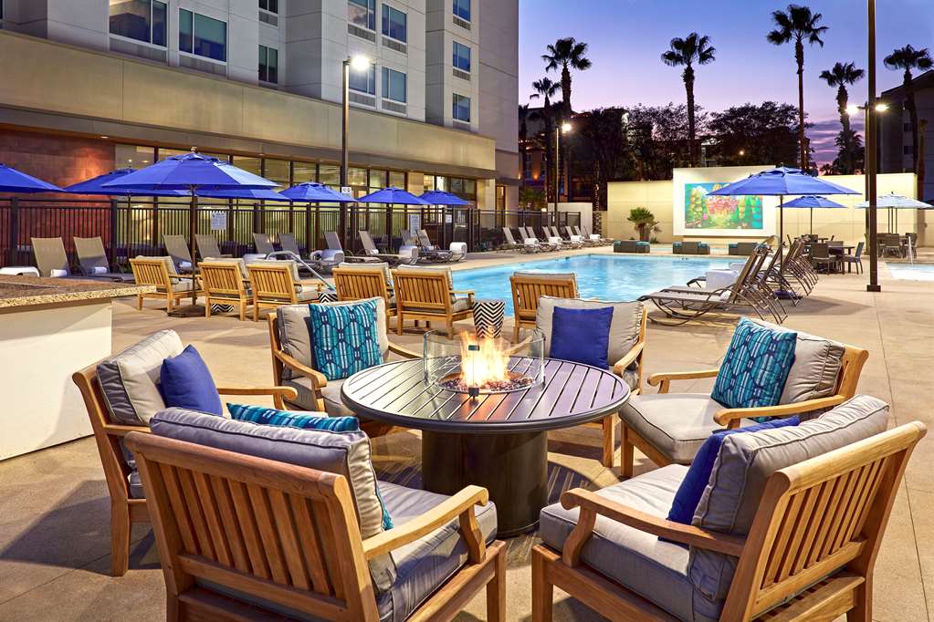 Cambria Hotel & Suites Anaheim Resort - thumb 0