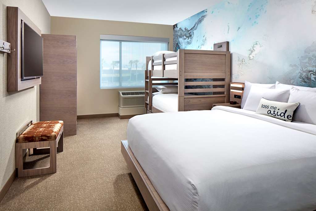 Cambria Hotel & Suites Anaheim Resort - thumb 14