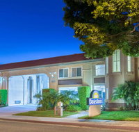 Days Inn Near City Of Hope - Accommodation Rooms