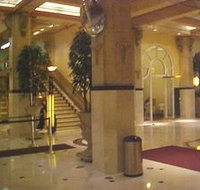 Stay On Main Hotel - Accommodation Rooms