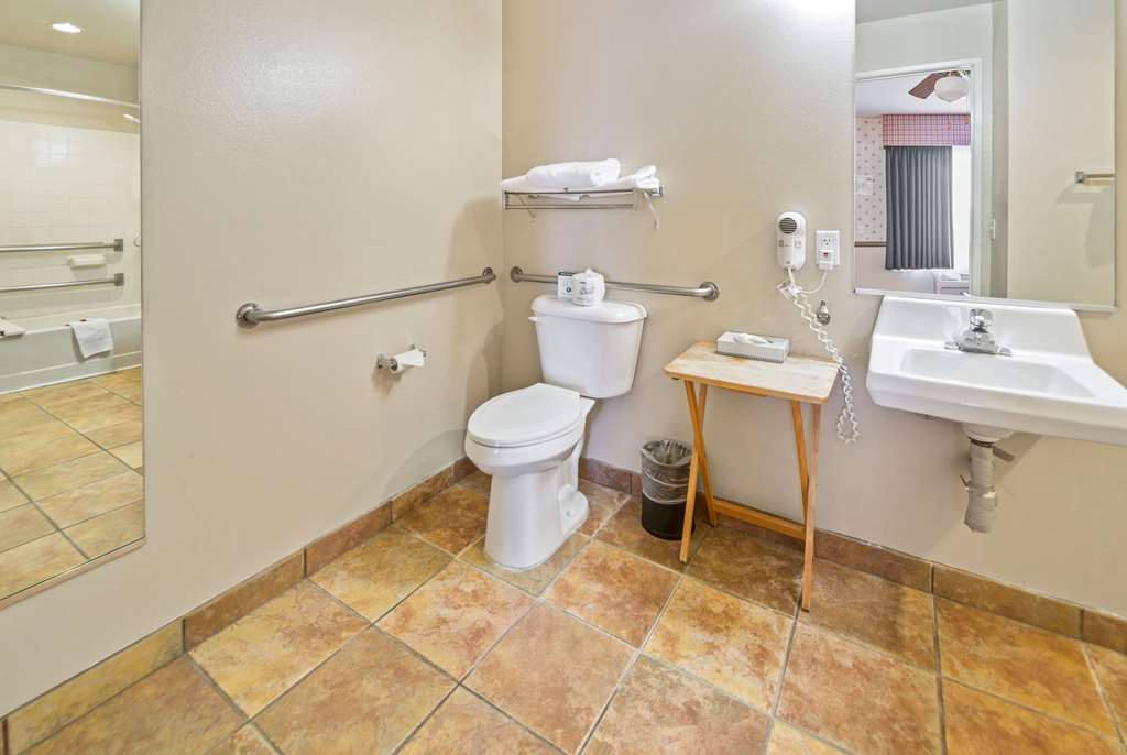 Days Inn By Wyndham Lebec - thumb 8