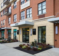 Mosey Buffalo Williamsville Tapestry - Accommodation Rooms