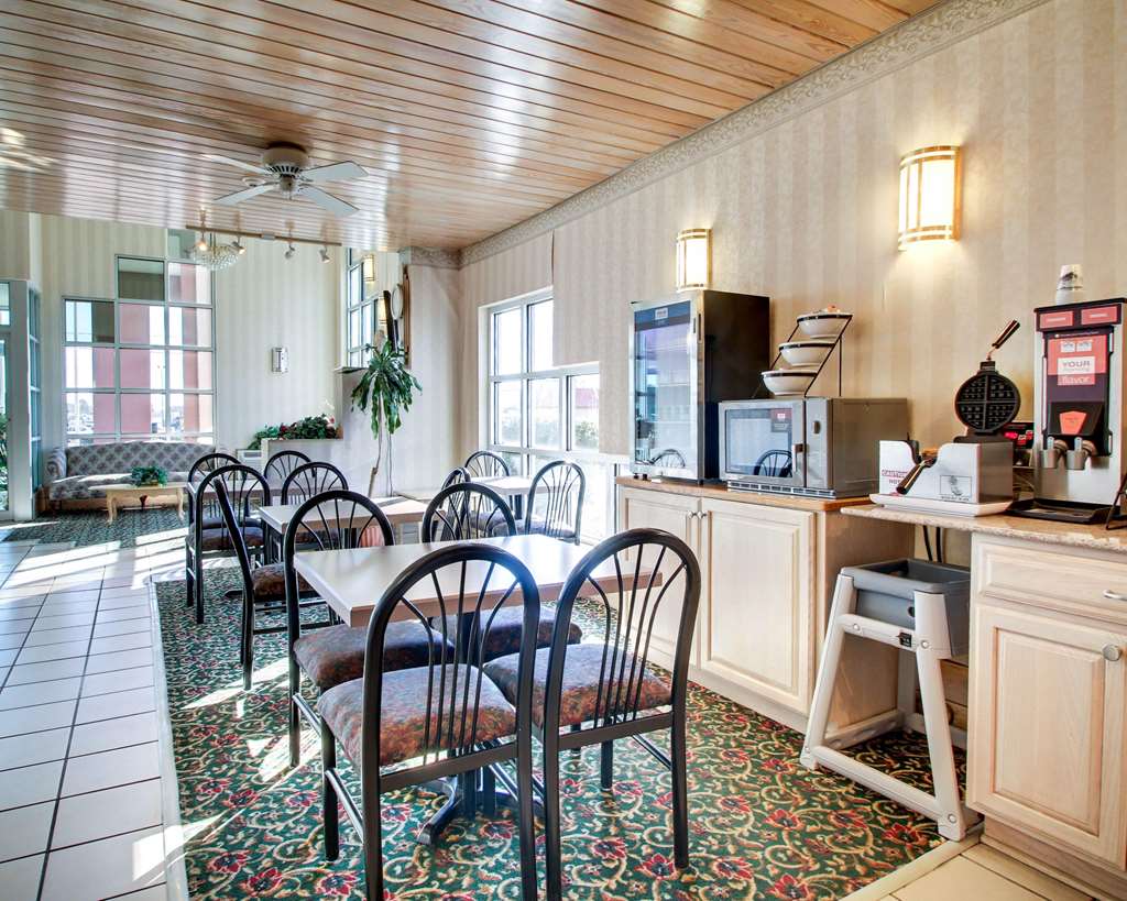 Quality Inn - thumb 13