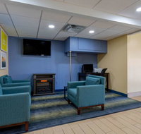 Days Inn by Wyndham Augusta - Accommodation Rooms