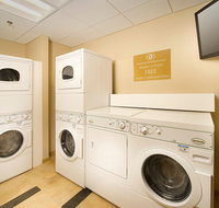 Candlewood Suites Alexandria - Accommodation Rooms