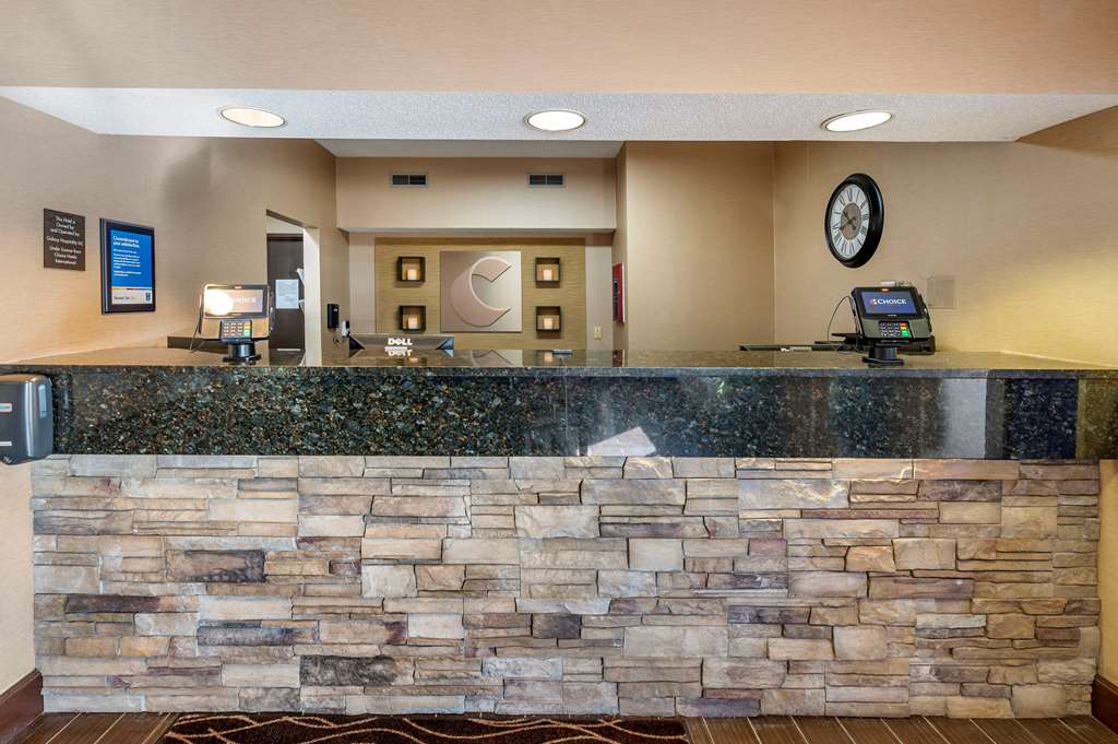 Comfort Inn - thumb 4