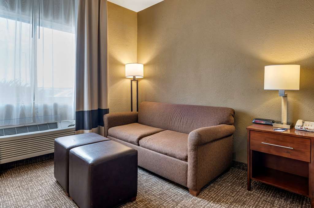 Comfort Inn - thumb 9