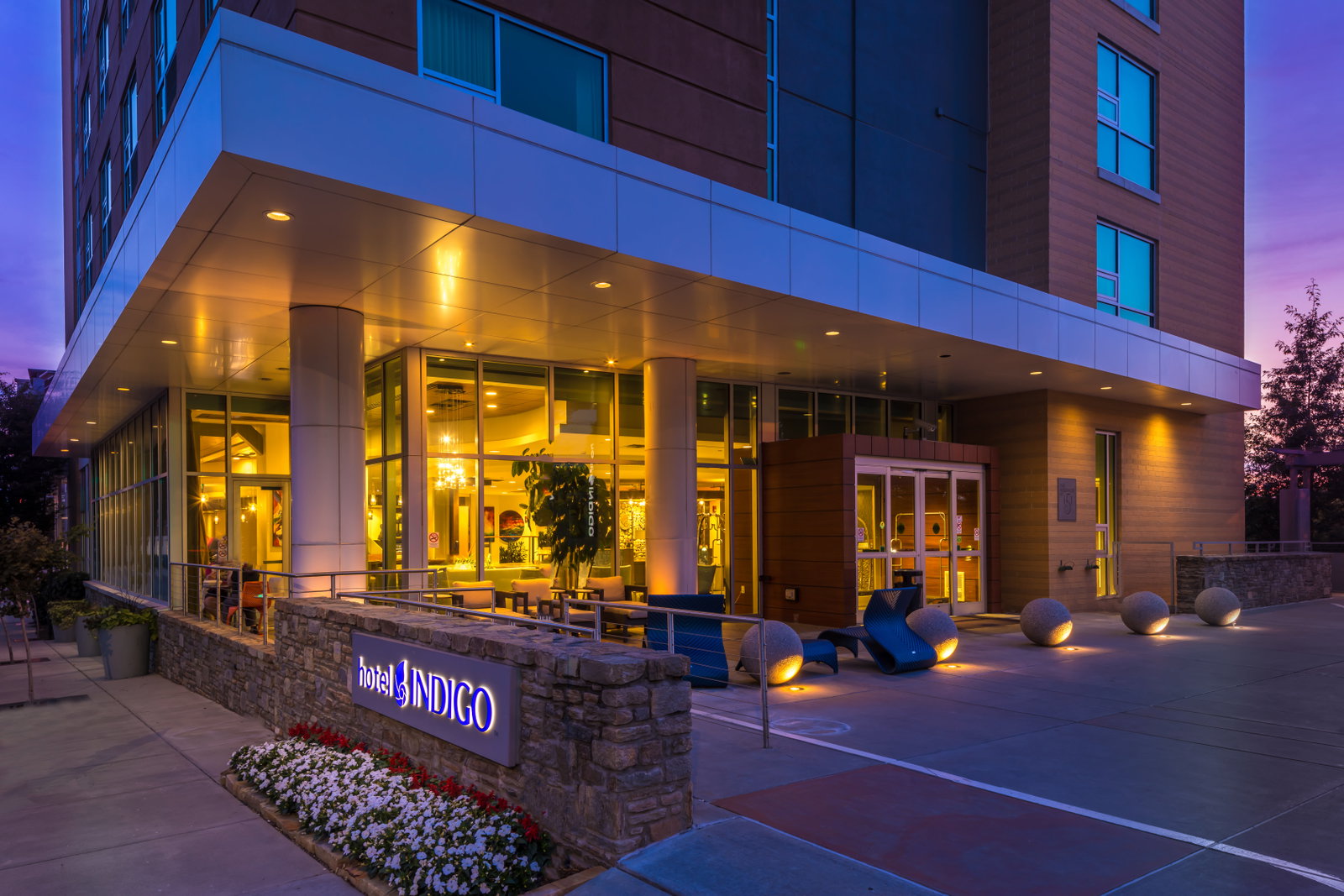 Hotel Indigo Asheville - thumb 1