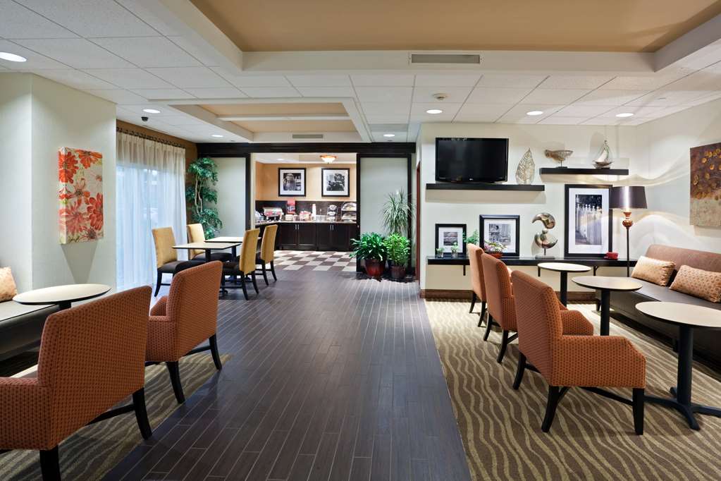 Hampton Inn Clifton Park - thumb 13