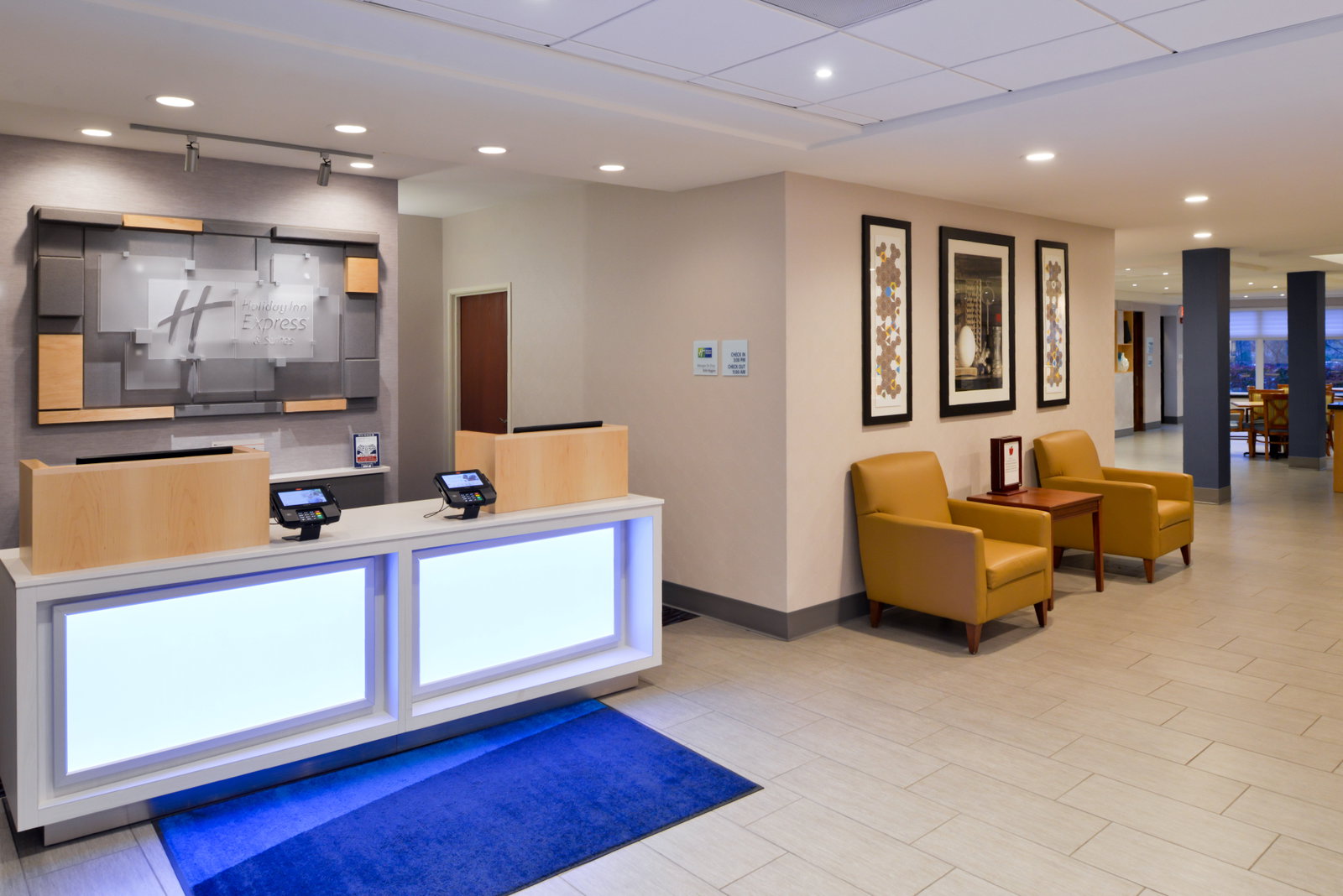 Holiday Inn Express Hotel & Suites - thumb 4