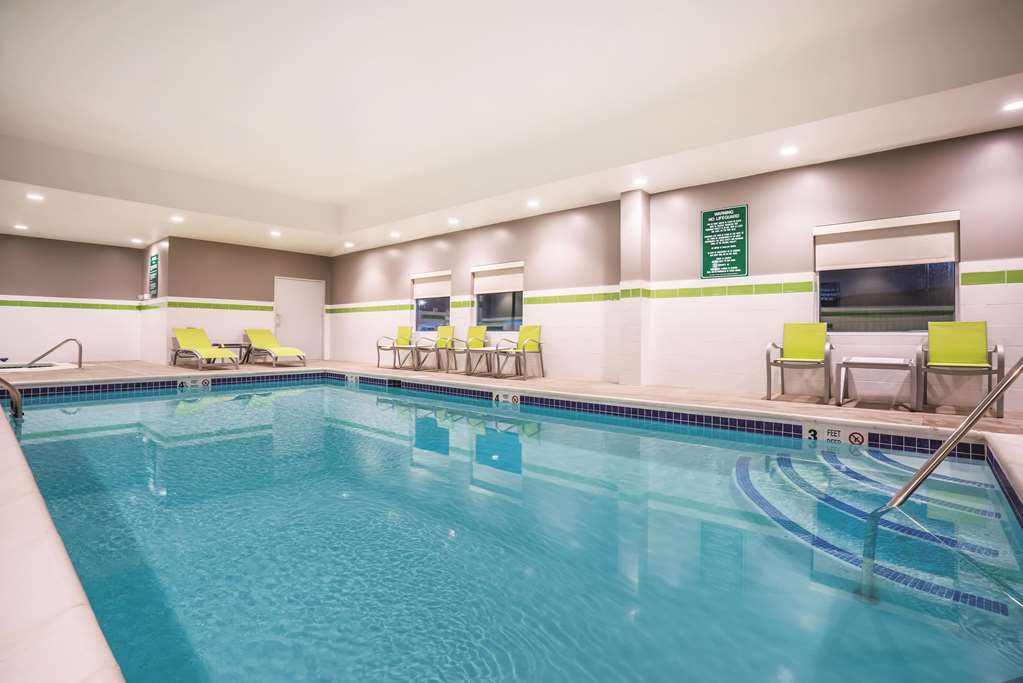 La Quinta Inn & Suites Clifton Park - thumb 10