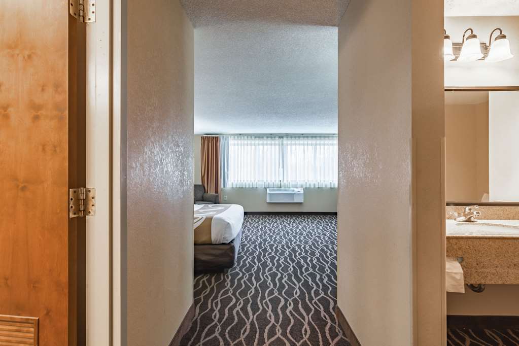 Quality Inn - thumb 9