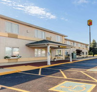 Super 8 Ionia MI - Accommodation Rooms