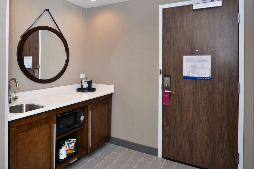 Hampton Inn & Suites Adrian - thumb 16