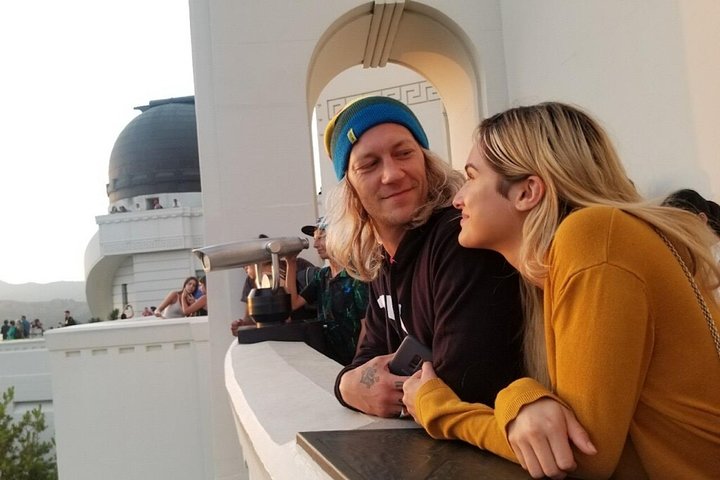 Hollywood Sign Hiking Tour To Griffith Observatory - thumb 3