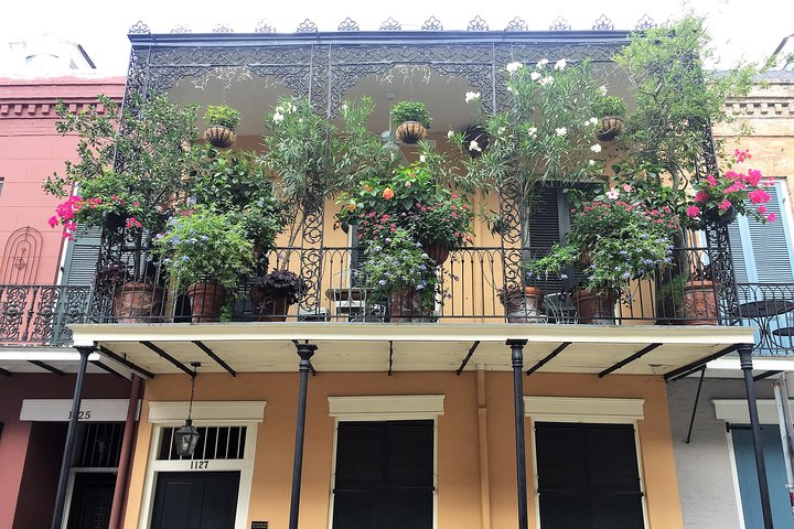 French Quarter Historical Sights and Stories Walking Tour