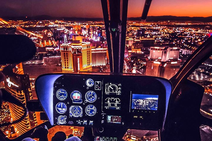 Las Vegas Strip Helicopter Night Flight With Optional Transportation - thumb 3