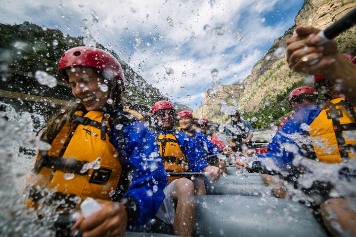 Glenwood Canyon Half-Day Raft Trip in Colorado