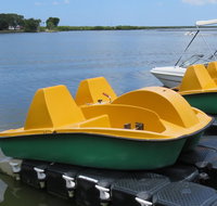 Family Friendly Pedal Boat Rental - Accommodation Rooms