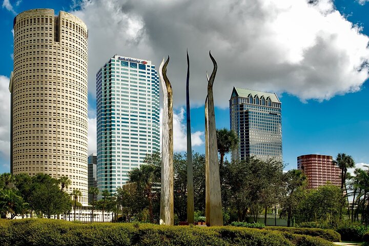 Departure Private Transfer: Tampa City To Tampa Airport TPA In Business Car - thumb 3