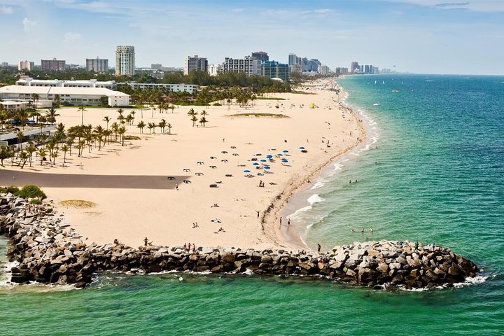 Departure Private Transfer: Fort Lauderdale To Airport FLL In Business Car - thumb 2