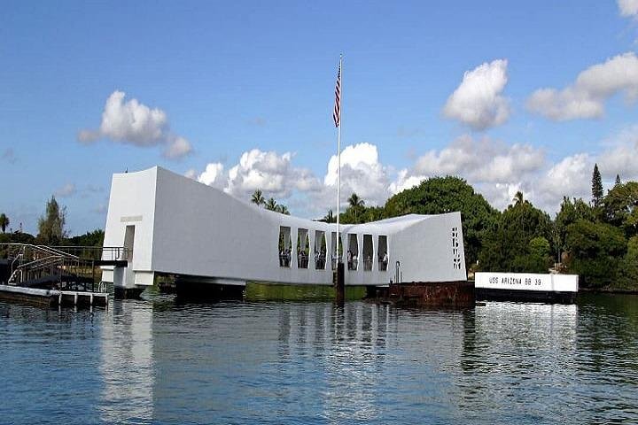 Complete Pearl Harbor Experience Tour Departing Kauai - thumb 2