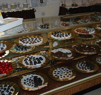Experience Rebecca Ruth Chocolate Tour  Museum Group limit 15 - Accommodation Rooms
