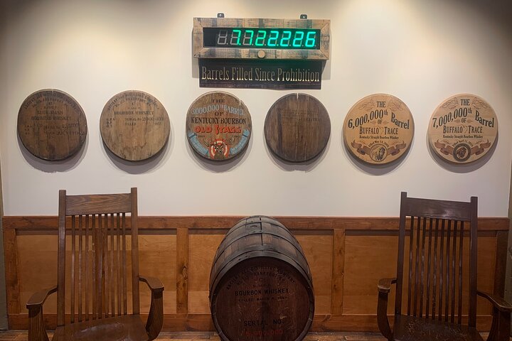 Private Kentucky Bourbon Trail Tour - Taylor/Pappy Tour - thumb 2