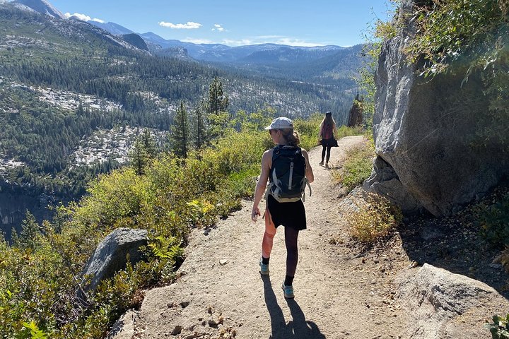 Yellowstone Rocky Mountain And California Desert 11 Day Explorer - thumb 3