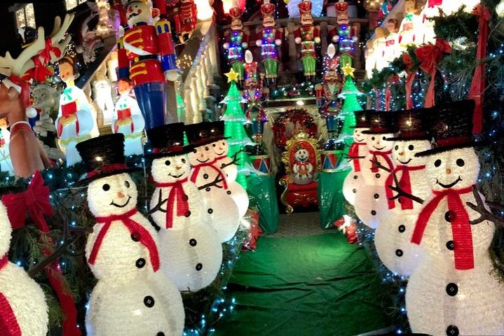 Private Dyker Heights Christmas Lights Tour