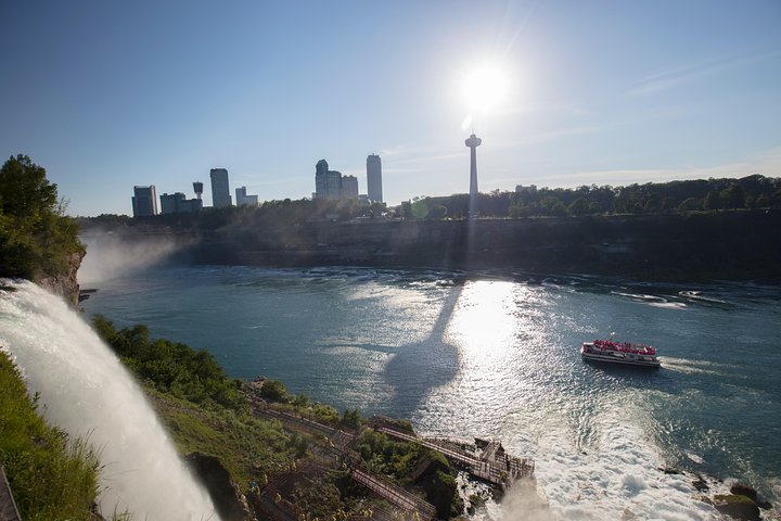 2-Day Niagara Falls And Tannersville Outlet Shopping Tour From New York By Bus - thumb 1